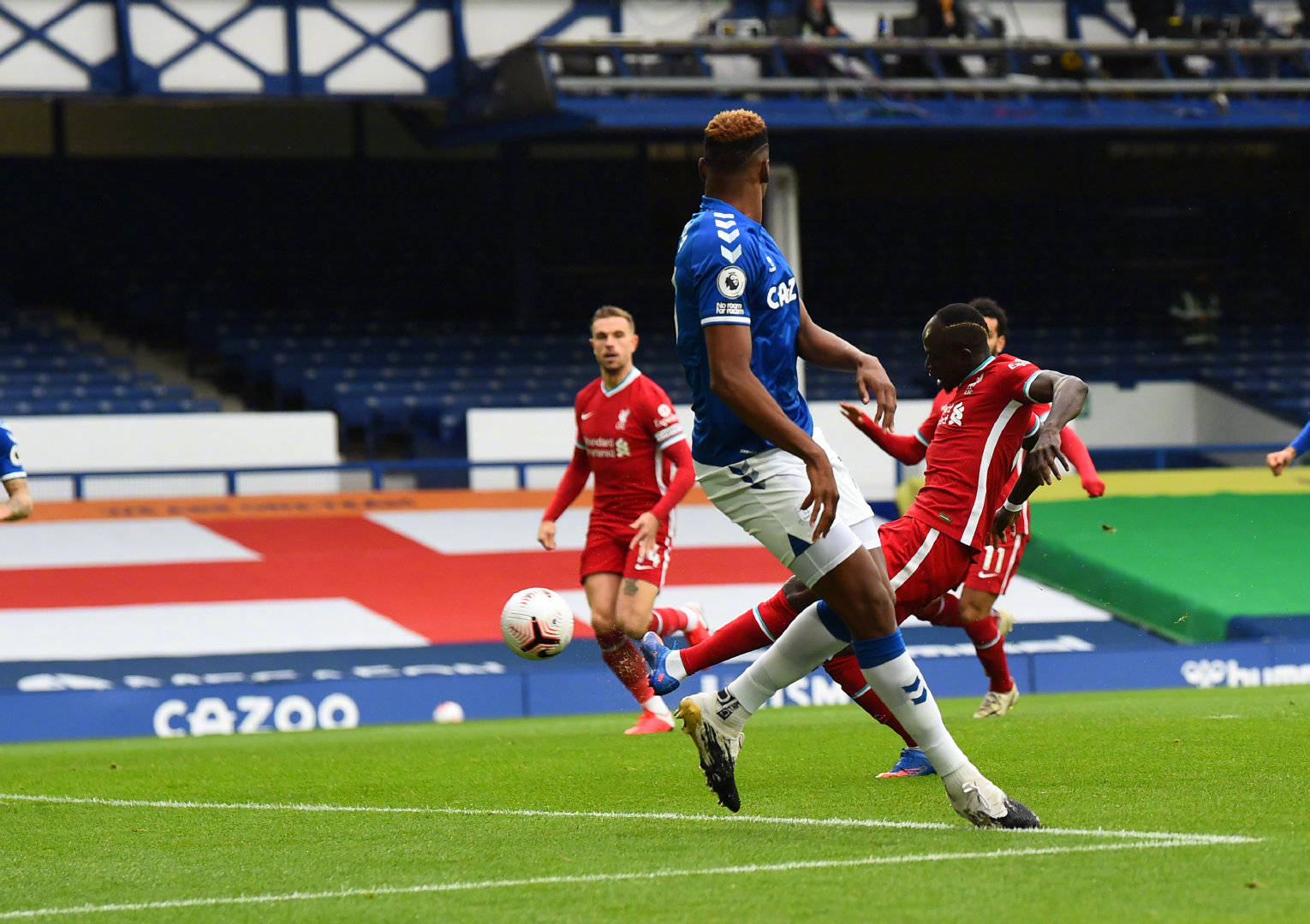 赛中展示了 赛中展示了